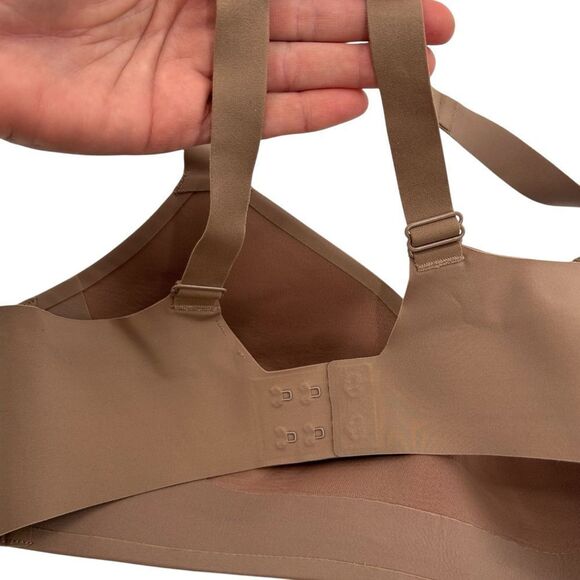Lululemon hold true bra dusty bronze size 32DD (32E) - Picture 5 of 5